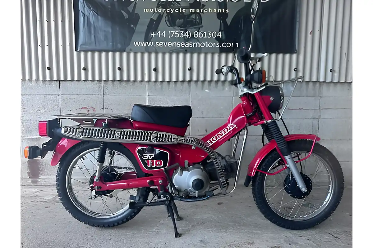 Used 1993 Honda CT110 Red - Front View