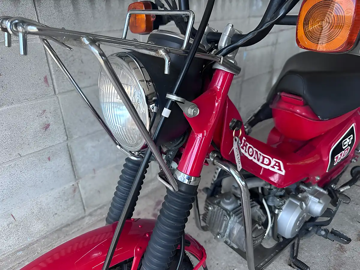 Used 1993 Honda CT110 Red - Interior and Exterior details 16
