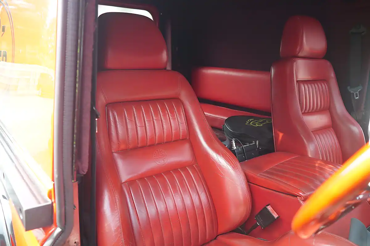 Used 1993 Land Rover Defender 90 Red - Interior and Exterior details 17