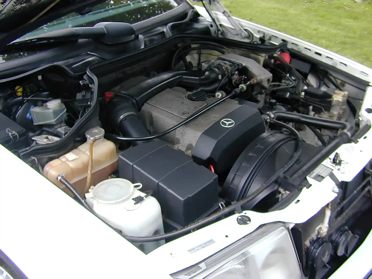 Used 1993 Mercedes-Benz 200 W124 White - Interior and Exterior details 19