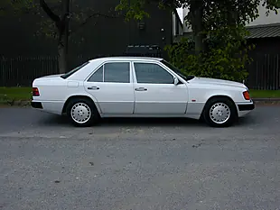 Used 1993 Mercedes-Benz 200 W124 White - Interior and Exterior details 2