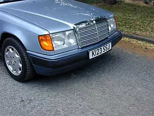 Used 1993 Mercedes-Benz 220 W124 Silver Blue Metallic - Interior and Exterior details 10