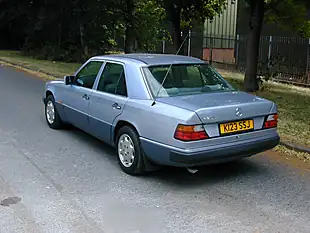 Used 1993 Mercedes-Benz 220 W124 Silver Blue Metallic - Interior and Exterior details 6