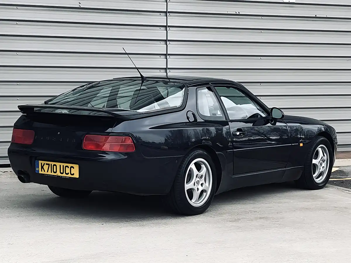 Used 1993 Porsche 968 Coupe Blue - Interior and Exterior details 11