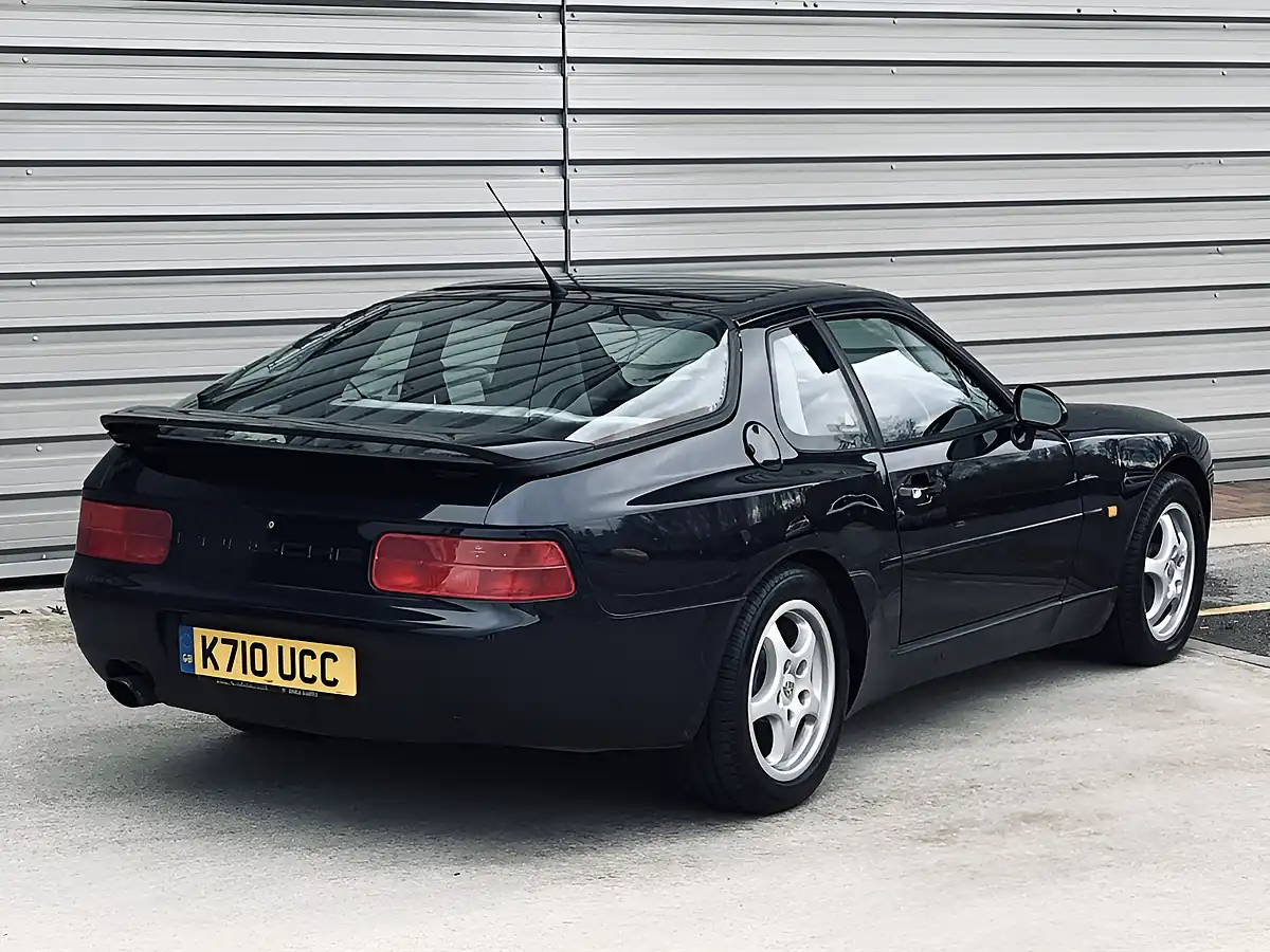 Used 1993 Porsche 968 Coupe Blue - Interior and Exterior details 4