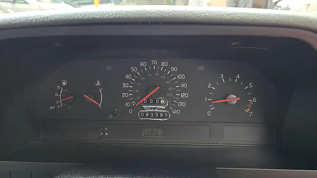 Used 1993 Volvo 850 Se Other - Interior and Exterior details 13