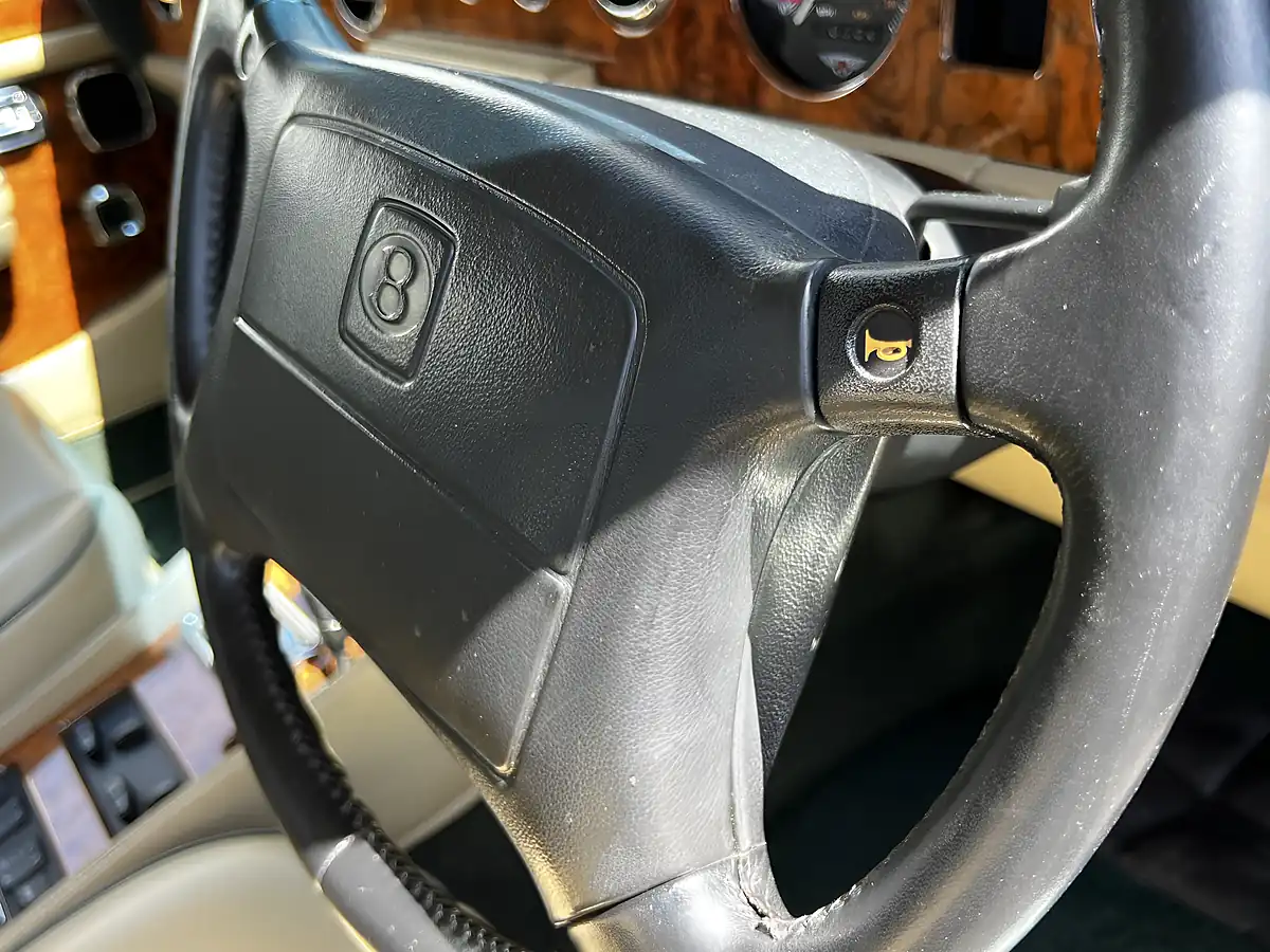 Used 1994 Bentley Turbo R Green - Interior and Exterior details 12