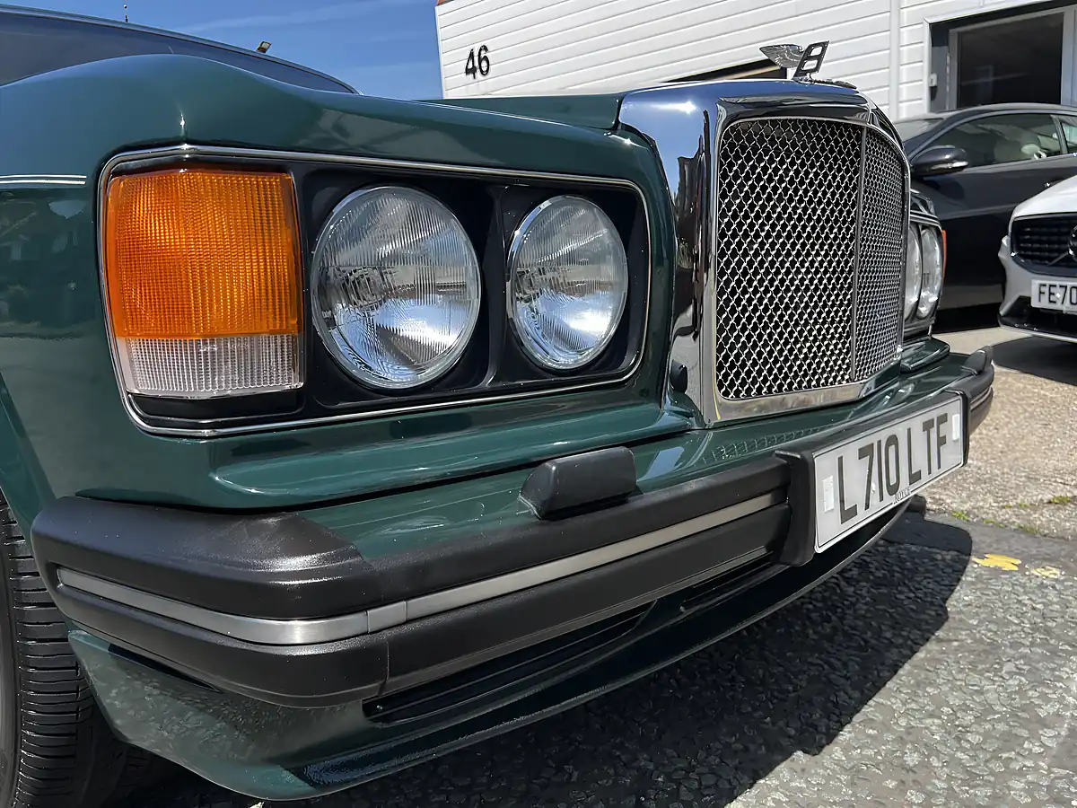 Used 1994 Bentley Turbo R Green - Interior and Exterior details 14