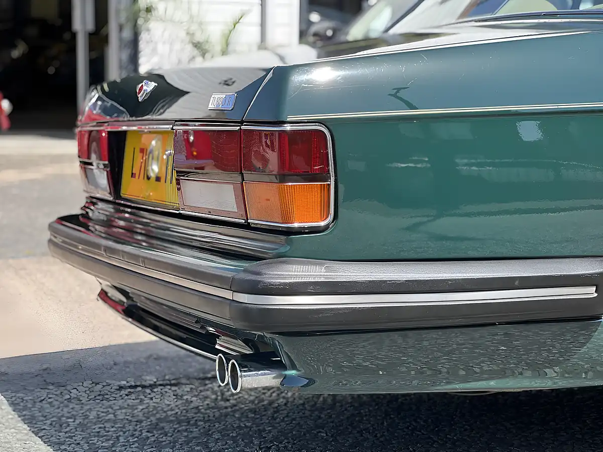Used 1994 Bentley Turbo R Green - Interior and Exterior details 6