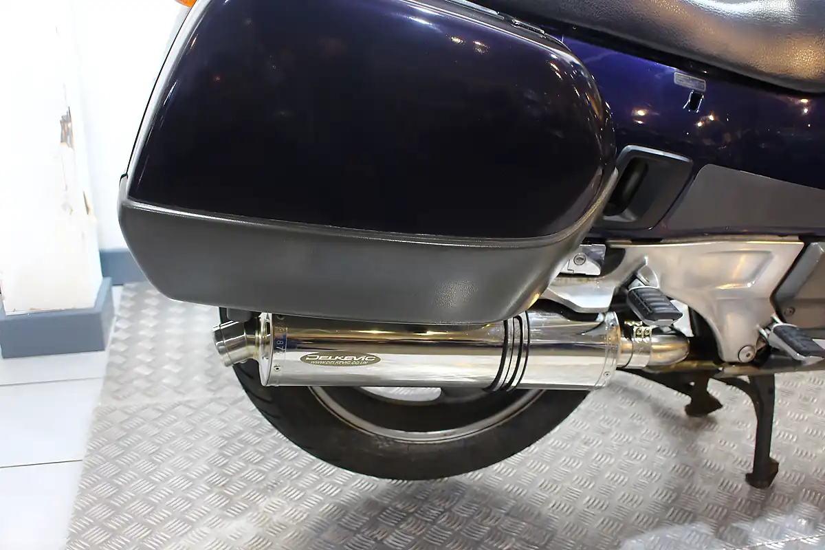 Used 1994 Honda ST1100 Pan European Blue - Interior and Exterior details 7
