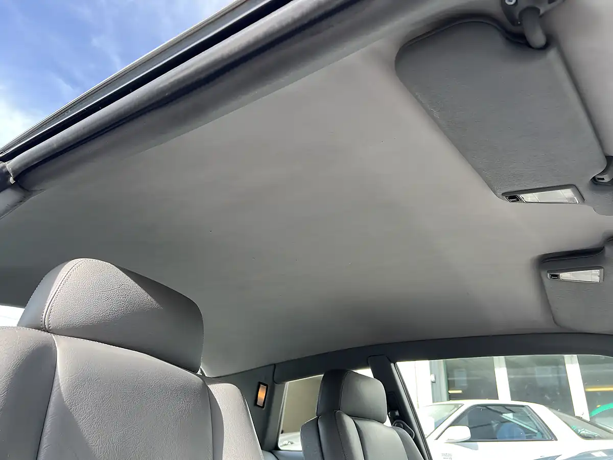 Used 1994 Jaguar XJS Blue - Interior and Exterior details 12