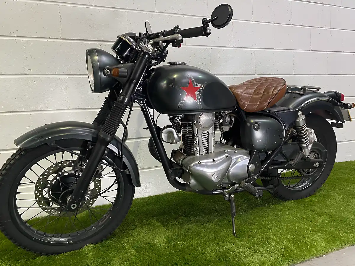 Used 1994 Kawasaki Estrella 250 Grey - Interior and Exterior details 5