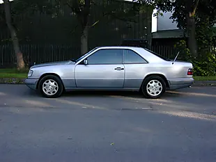 Used 1994 Mercedes-Benz 220 Coupe Silver - Interior and Exterior details 7