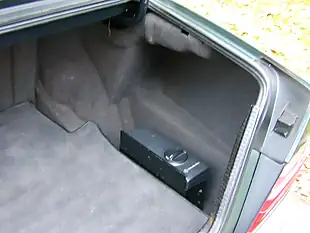 Used 1994 Mercedes-Benz 280 Facelift Green - Interior and Exterior details 18