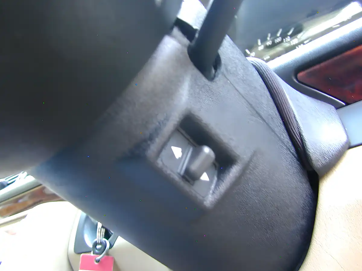 Used 1994 Mercedes-Benz 280 Facelift Green - Interior and Exterior details 20