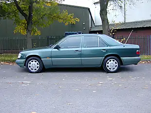 Used 1994 Mercedes-Benz 280 Facelift Green - Interior and Exterior details 7