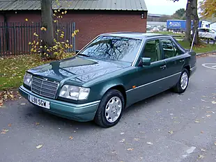 Used 1994 Mercedes-Benz 280 Facelift Green - Interior and Exterior details 8