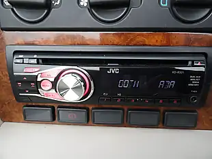 Used 1994 MG RV8 Green - Interior and Exterior details 19