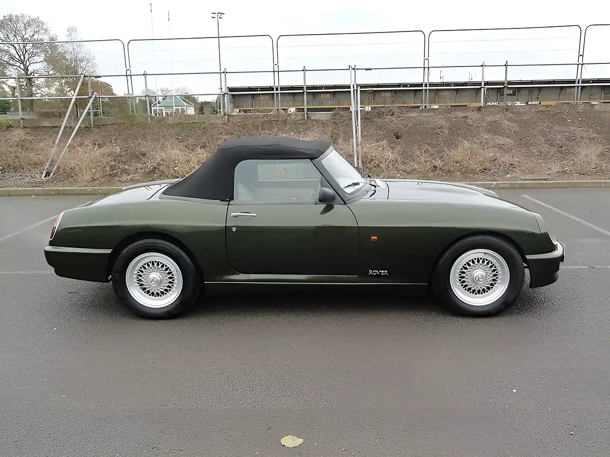 Used 1994 MG RV8 Green - Interior and Exterior details 2