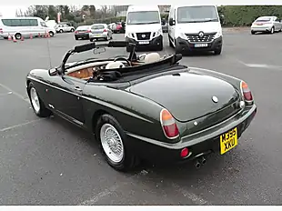 Used 1994 MG RV8 Green - Interior and Exterior details 4
