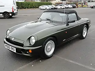 Used 1994 MG RV8 Green - Interior and Exterior details 7