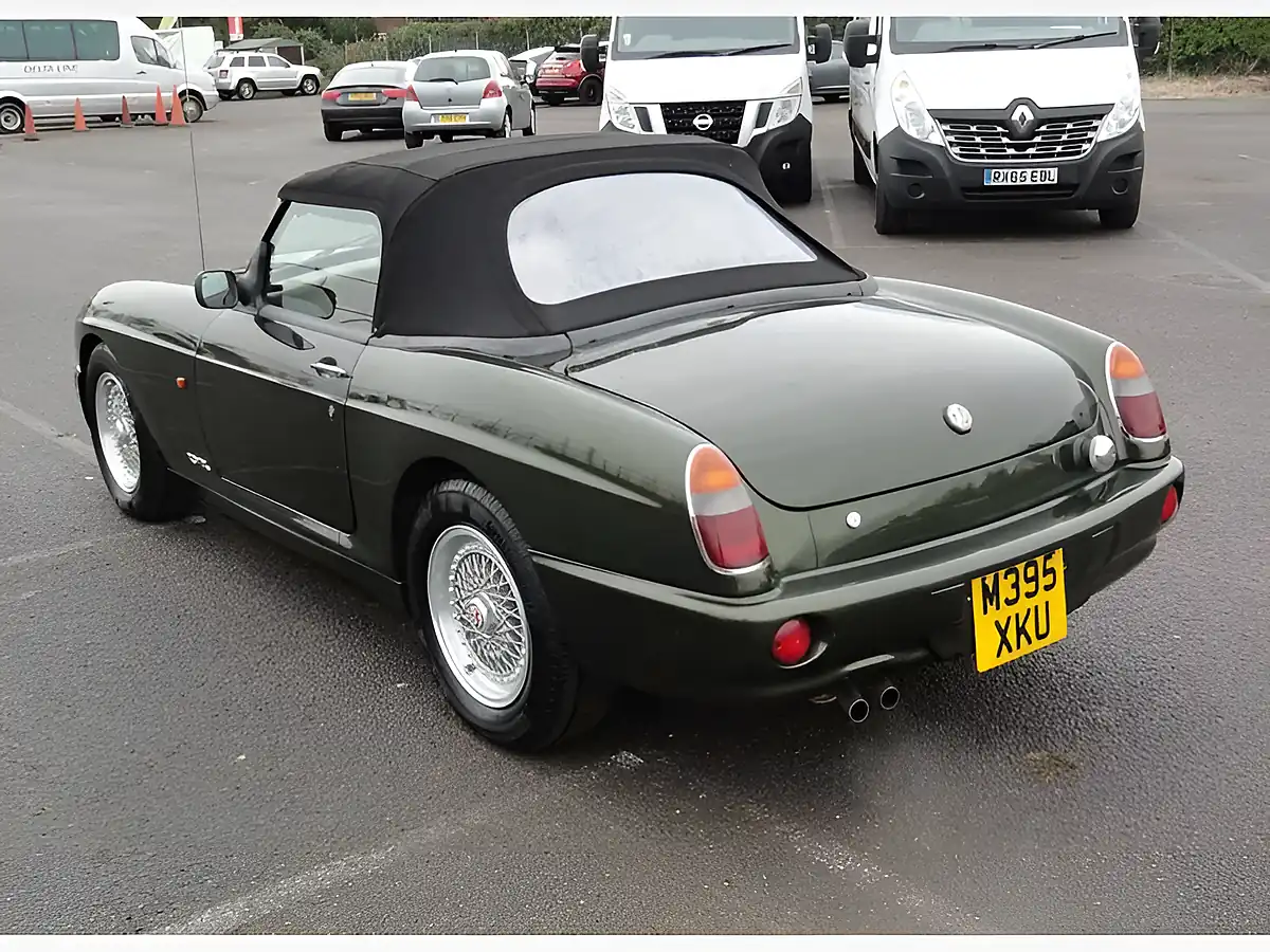 Used 1994 MG RV8 Green - Interior and Exterior details 9