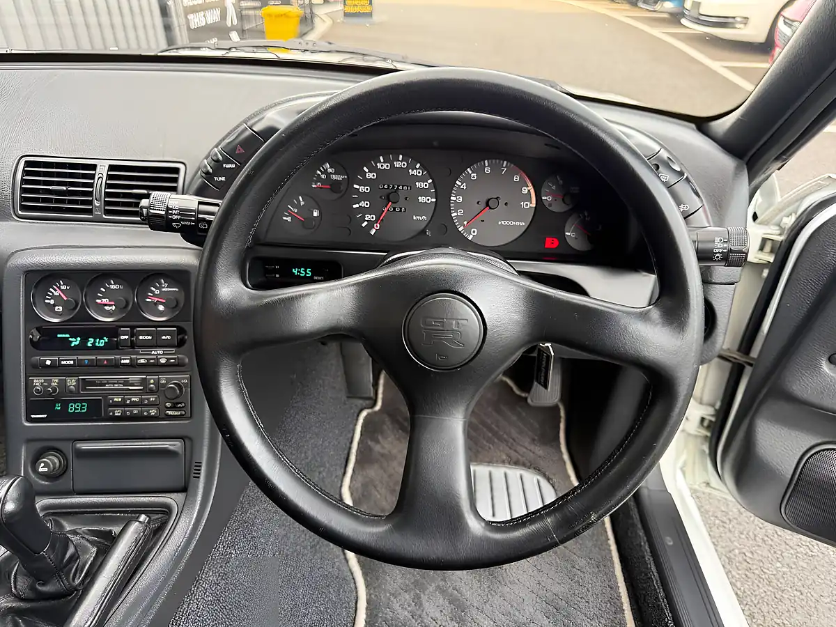 Used 1994 Nissan Skyline R32 GT-R White - Interior and Exterior details 20