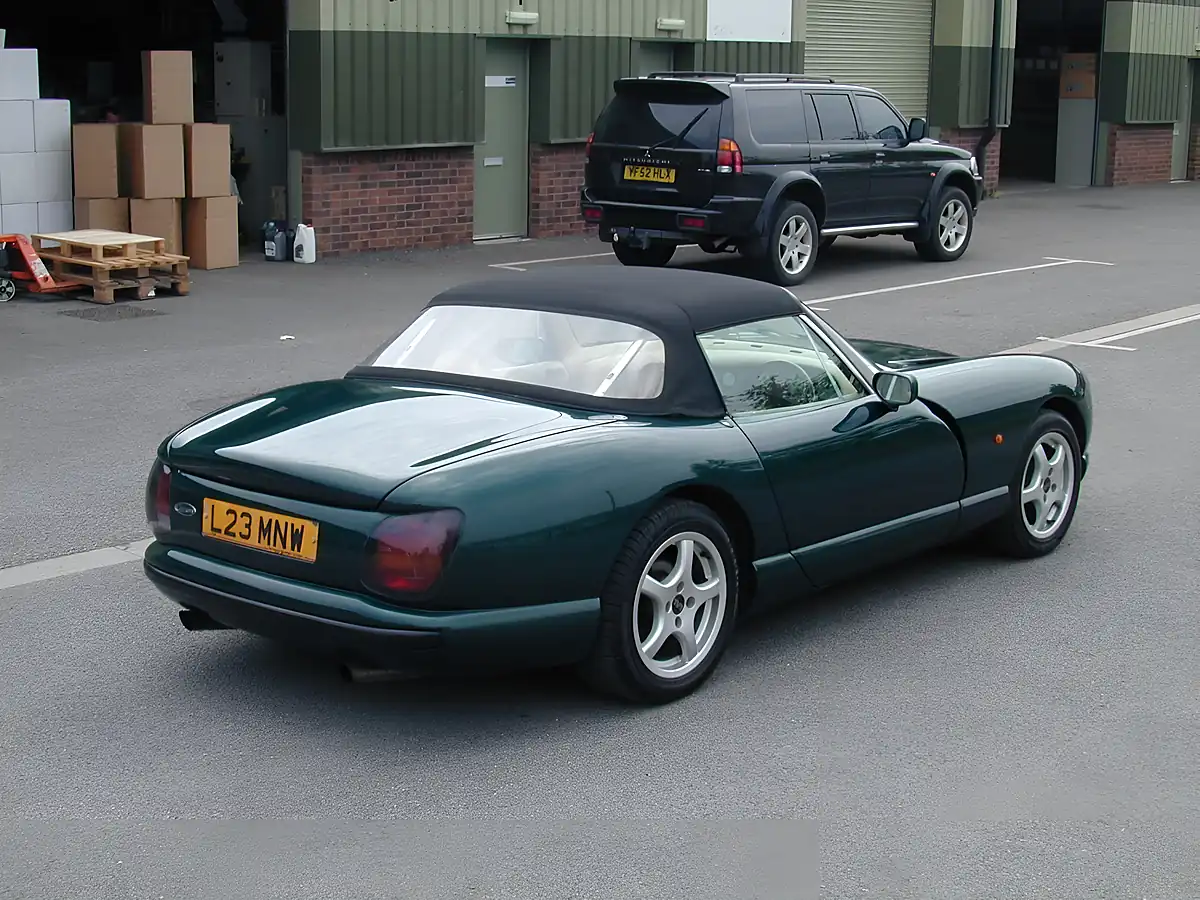 Used 1994 Tvr Chimaera Sports Green - Interior and Exterior details 3