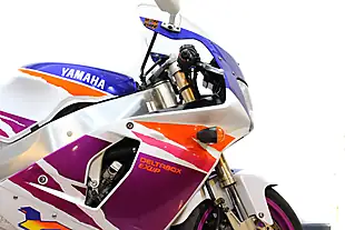 Used 1994 Yamaha YZF750R White - Interior and Exterior details 4
