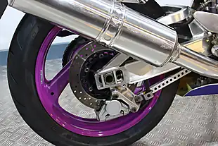Used 1994 Yamaha YZF750R White - Interior and Exterior details 7