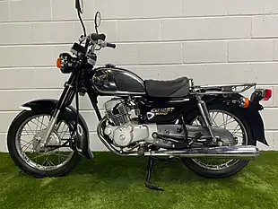 Used 1995 Honda CD125T Benly Black Chrome - Interior and Exterior details 11