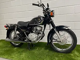 Used 1995 Honda CD125T Benly Black Chrome - Interior and Exterior details 3