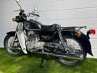 Used 1995 Honda CD125T Benly Black - Interior and Exterior details 9