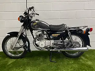 Used 1995 Honda CD125T Benly Black - Interior and Exterior details 11