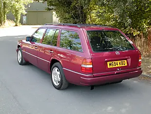Used 1995 Mercedes-Benz 200 W124 Red - Interior and Exterior details 6