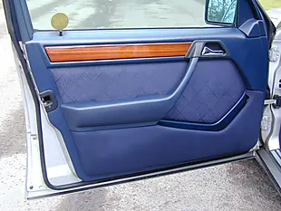 Used 1995 Mercedes-Benz 220 W124 Silver - Interior and Exterior details 13