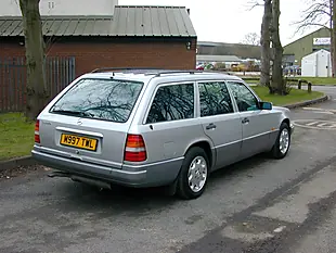 Used 1995 Mercedes-Benz 220 W124 Silver - Interior and Exterior details 3
