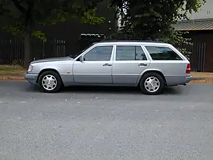 Used 1995 Mercedes-Benz 300 W124 Silver - Interior and Exterior details 7