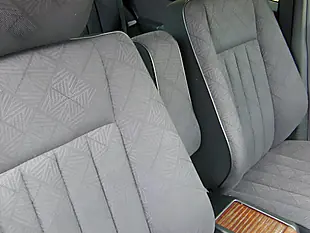 Used 1995 Mercedes-Benz 320 Estate Silver - Interior and Exterior details 17