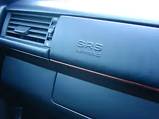 Used 1995 Mercedes-Benz 320 W124 Almondine Red Metallic - Interior and Exterior details 18