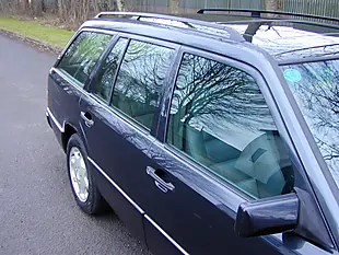 Used 1995 Mercedes-Benz 320 W124 Estate 7-seater Sapphire Black Metallic - Interior and Exterior details 10