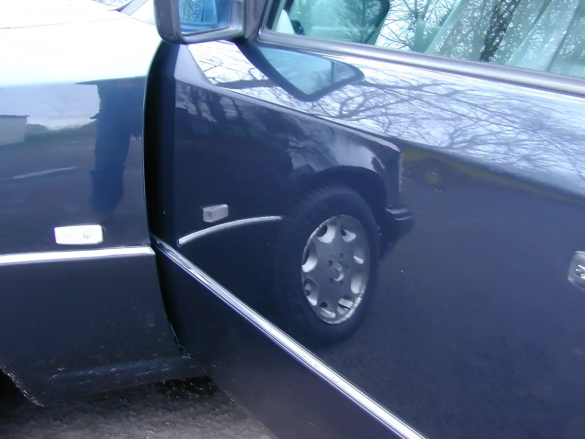 Used 1995 Mercedes-Benz 320 W124 Estate 7-seater Sapphire Black Metallic - Interior and Exterior details 13