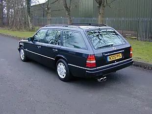 Used 1995 Mercedes-Benz 320 W124 Estate 7-seater Sapphire Black Metallic - Interior and Exterior details 6