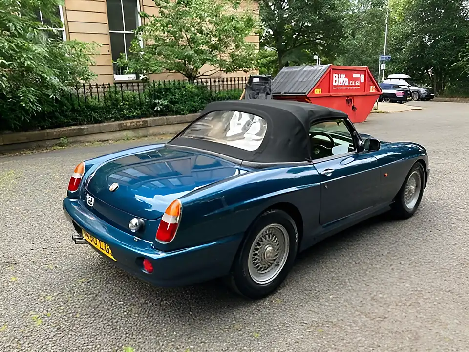 Used 1995 MG RV8 Blue - Interior and Exterior details 7