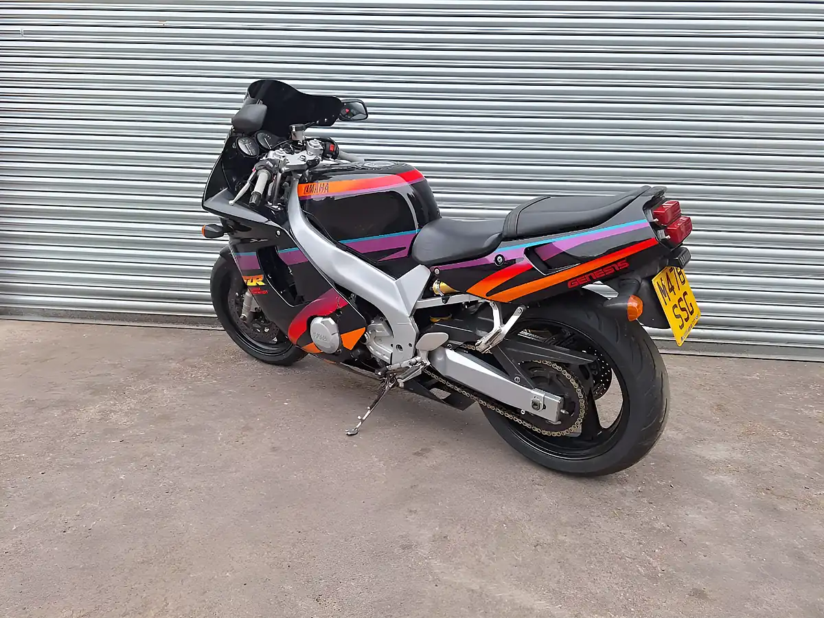 Used 1995 Yamaha Fzr - Interior and Exterior details 8