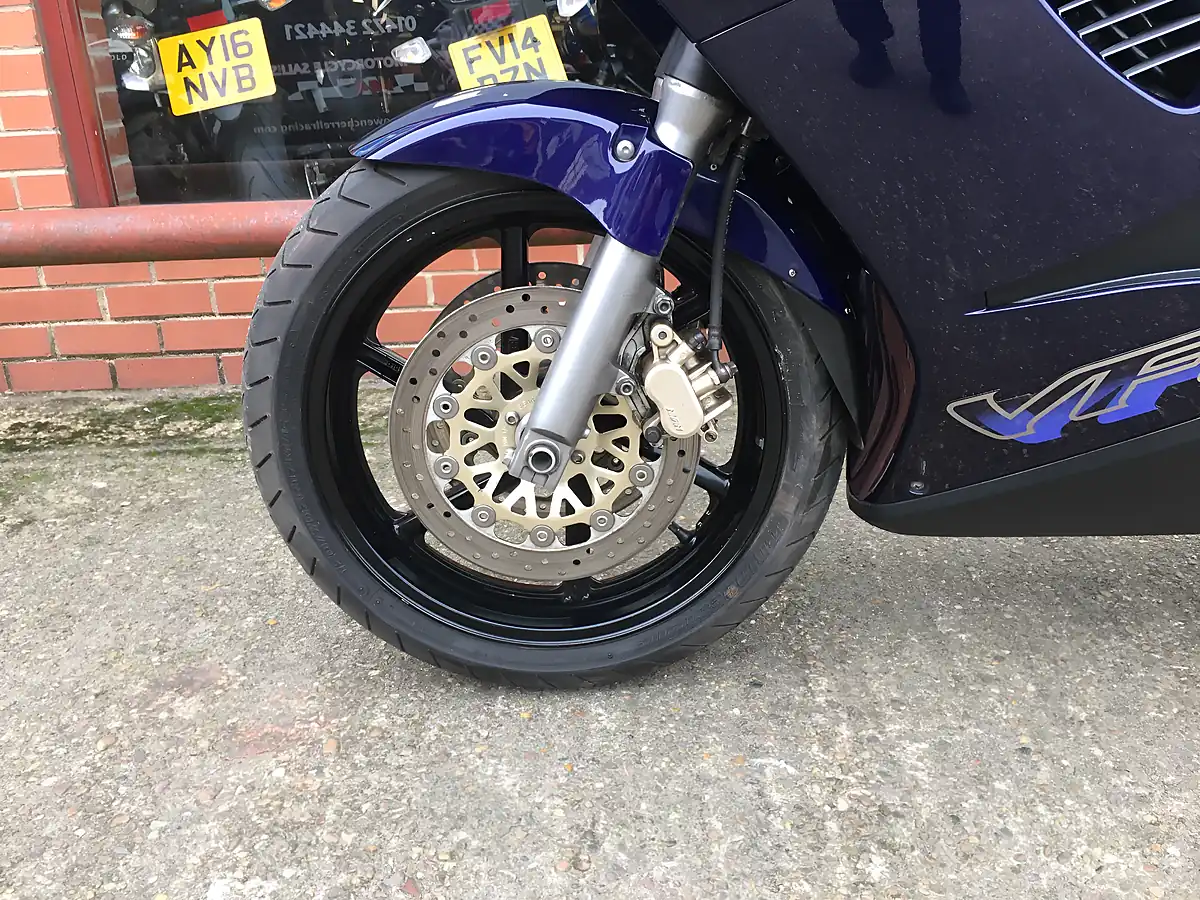 Used 1996 Honda VFR750 - Interior and Exterior details 12