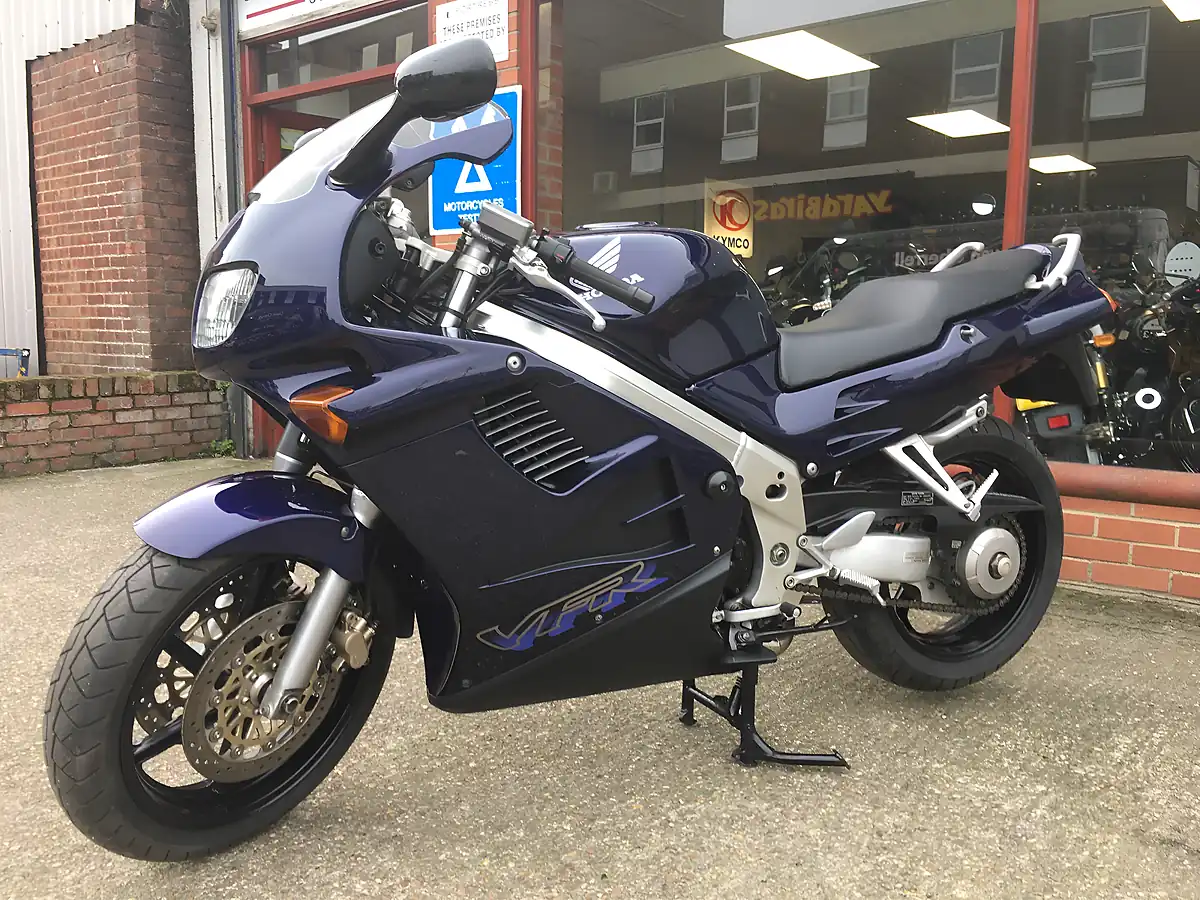 Used 1996 Honda VFR750 - Interior and Exterior details 5