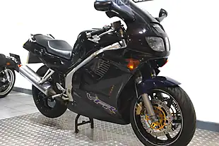 Used 1996 Honda VFR750 Purple - Interior and Exterior details 2