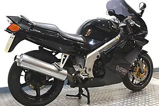 Used 1996 Honda VFR750 Purple - Interior and Exterior details 3