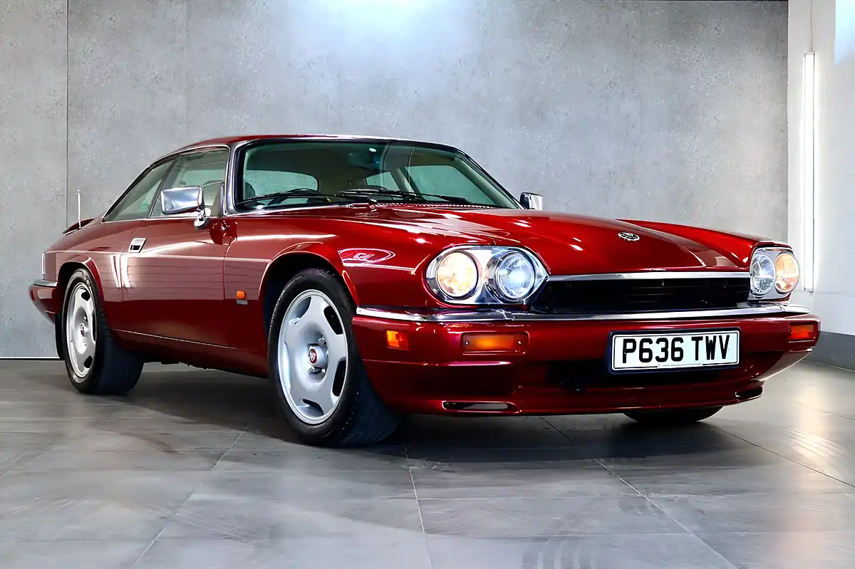 Used 1996 Jaguar Xjs Coupe Special Editions Celebration Red - Interior and Exterior details 4
